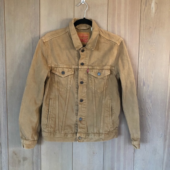 levis tan denim jacket